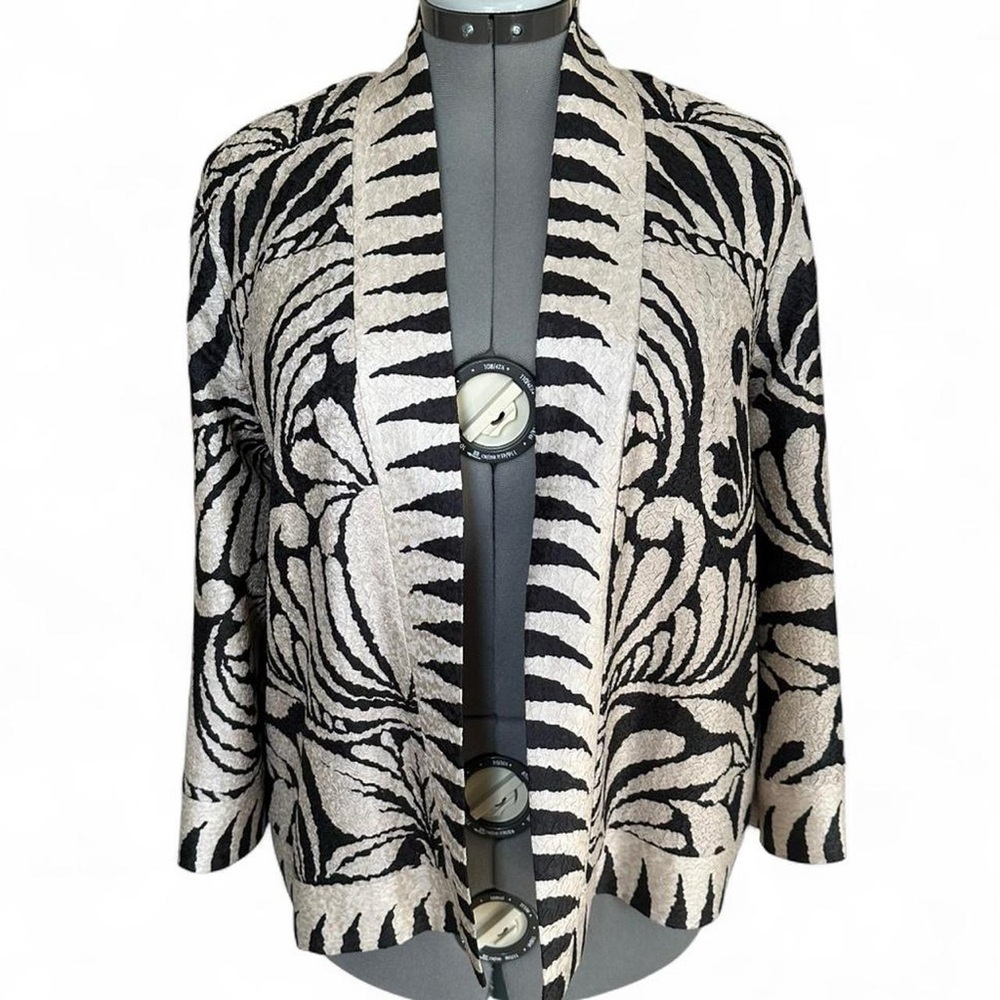 Chico’s Traveler’s Collection reversible crushed print jacket size S (Chico’s 0) - Picture 2 of 9